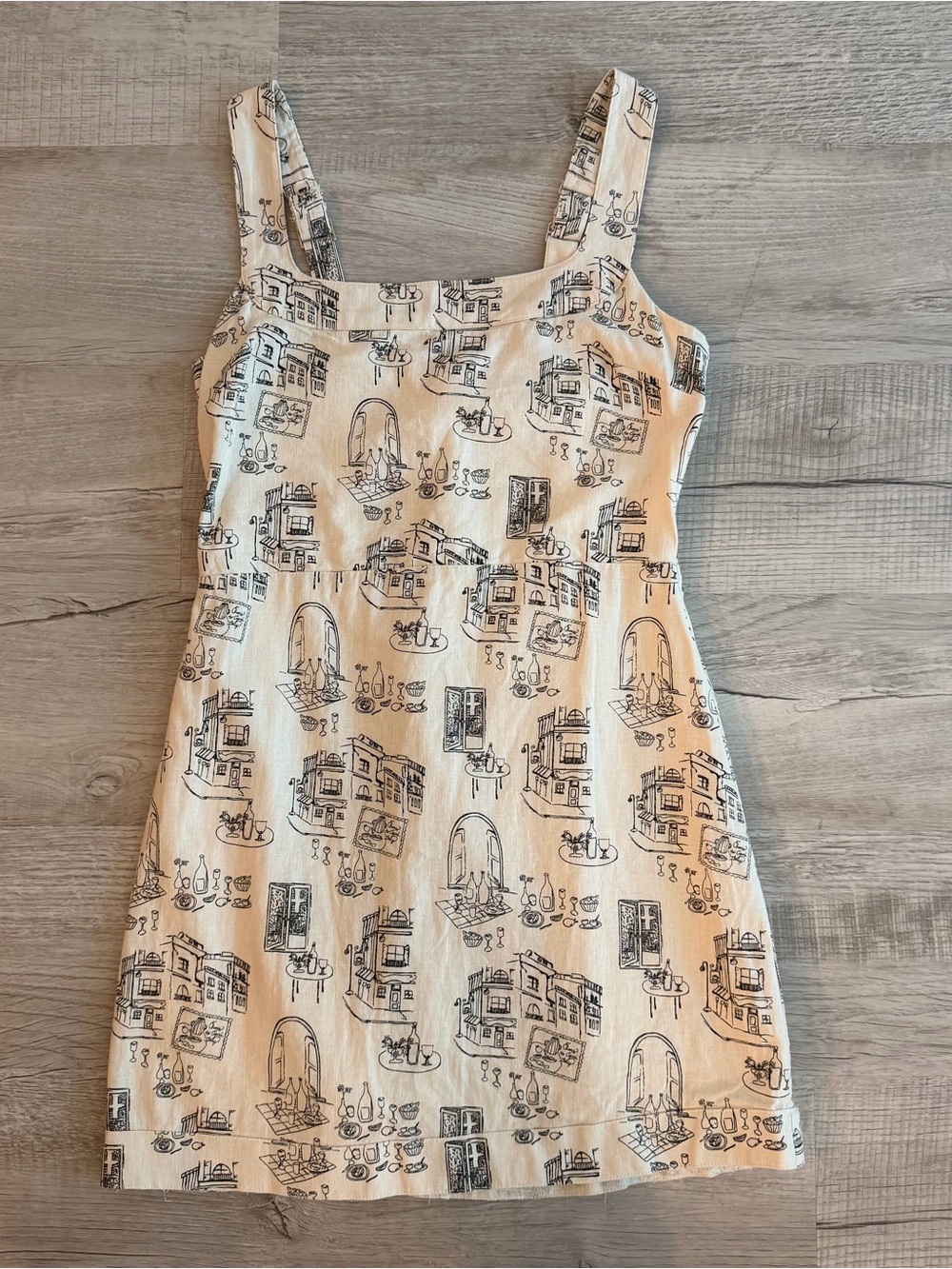 Abercrombie & Fitch Cream Mini Dress with Black Sketch